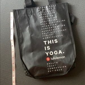 ❤️Free Lululemon bag with any purchase
